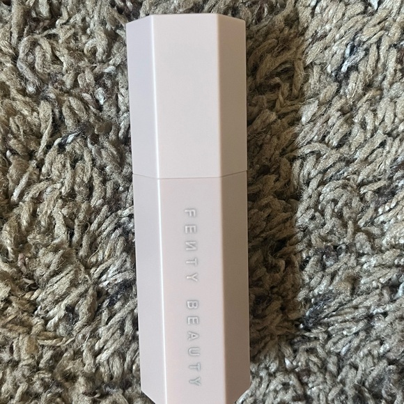 Fenty Beauty Match Stix Contour Skinstick in Ebony - Picture 5 of 7